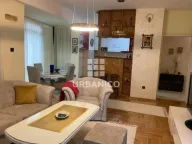 Izdavanje, dvosoban stan, 76m², Centar, Podgorica - image 9