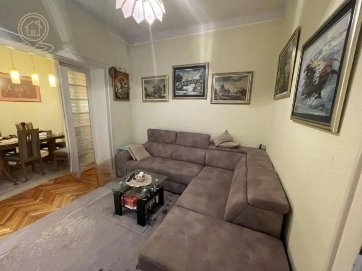 Prodaja, trosoban stan, 80m², Centar, Novi Sad