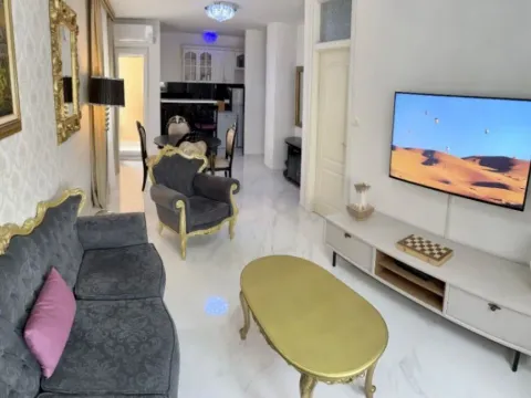 Izdavanje, dvosoban stan, 88m², Sveta Vrača, Kotor - image 5