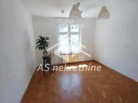 Rent, house, 260m², Neimar, Vračar Sve Podlokacije - image 17