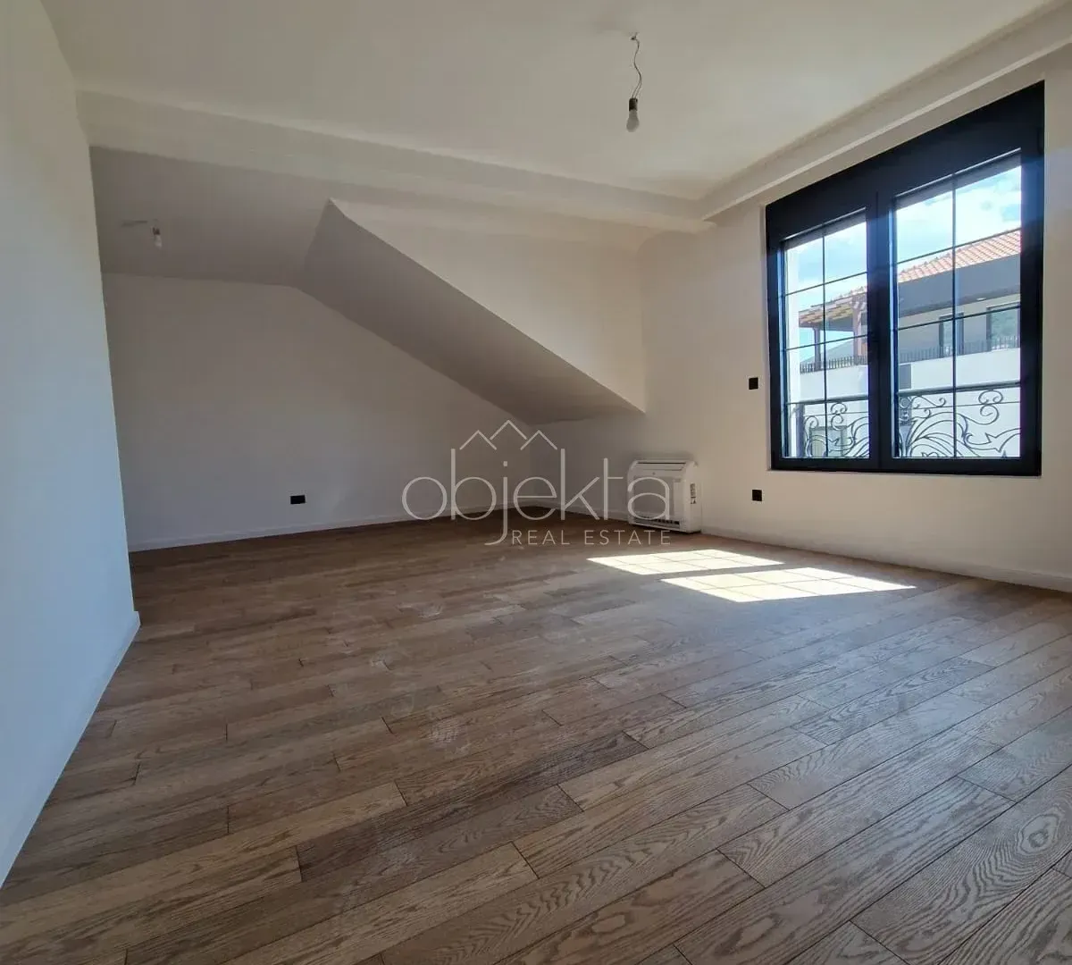 Sale, apartment, 96m², Tivat, Crna Gora