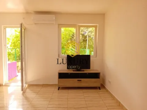 Izdavanje, jednosoban stan, 50m², Zabjelo, Podgorica - image 6