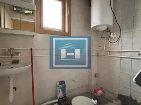 Prodaja, kuća, 194m², Ribare, Jagodina - image 66