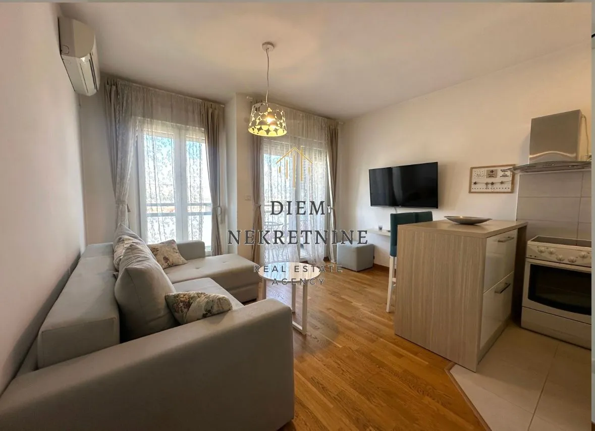 Izdavanje, garsonjera, 30m², City Kvart, Podgorica