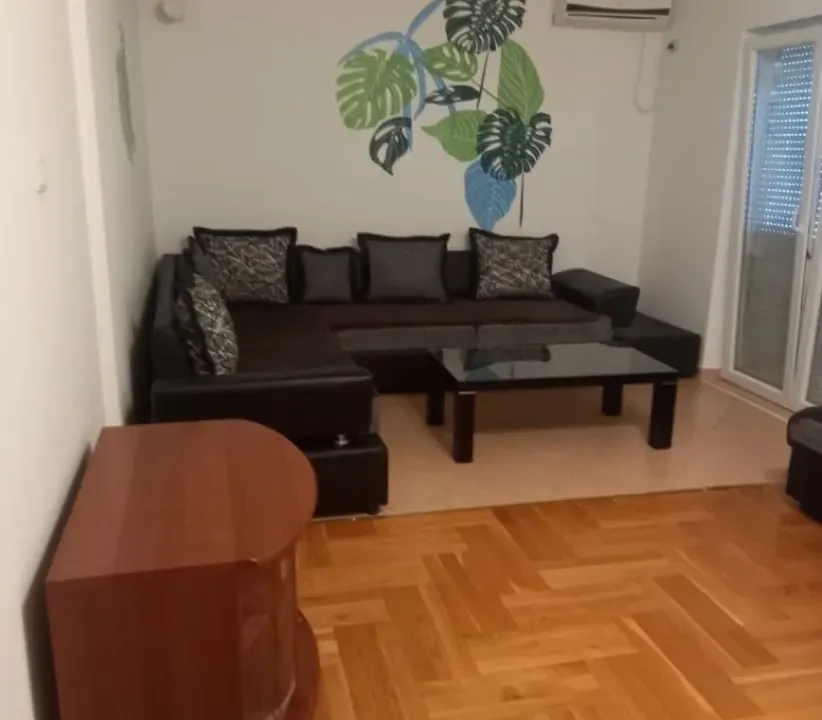 Prodaja, dvosoban stan, 98m², Ljubović, Podgorica