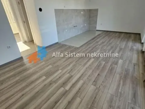 Prodaja, kuća, 150m², Sremska Mitrovica, Srbija - image 5