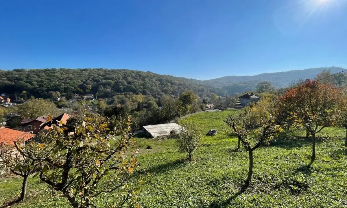 Prodaja, plac, 900m², Paragovo, Petrovaradin