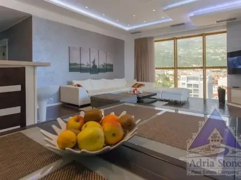 Prodaja, dvosoban stan, 89m², Centar, Budva - image 3