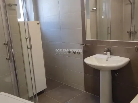 Rent, two bedroom apartment, 60m², Stari Grad, Beograd - image 14