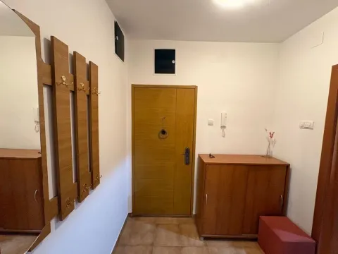 Prodaja, jednosoban stan, 41m², Tuški Put, Podgorica - image 7