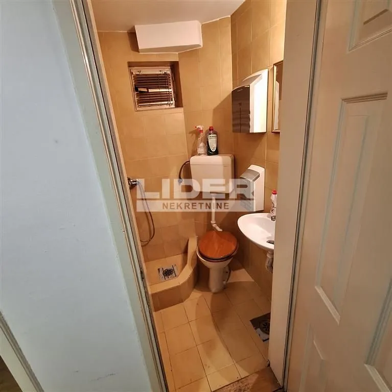 Rent, apartment, 43m², Stari Grad, Beograd