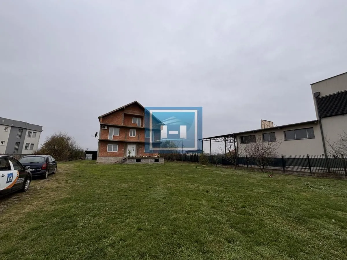 Prodaja, kuća, 194m², Ribare, Jagodina