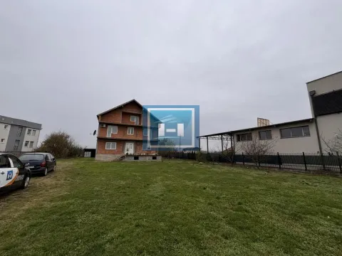 Prodaja, kuća, 194m², Ribare, Jagodina - image 58