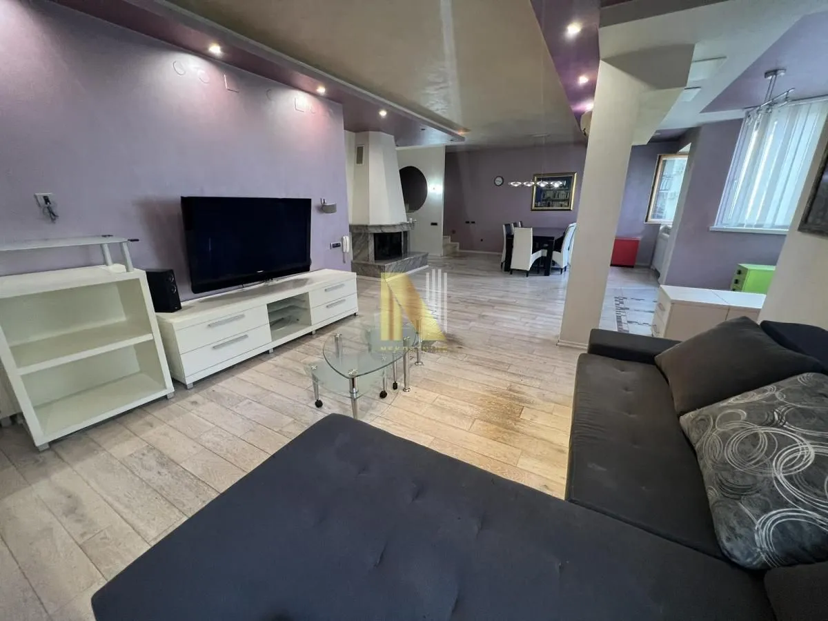Prodaja, stan, 174m², Bulevar Oslobodjenja, Novi Sad Sve Podlokacije