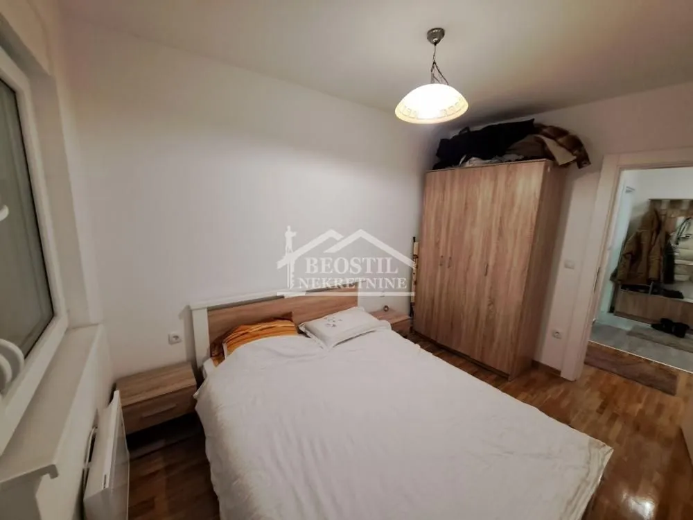 Izdavanje, dvosoban stan, 45m², Ledine, Beograd