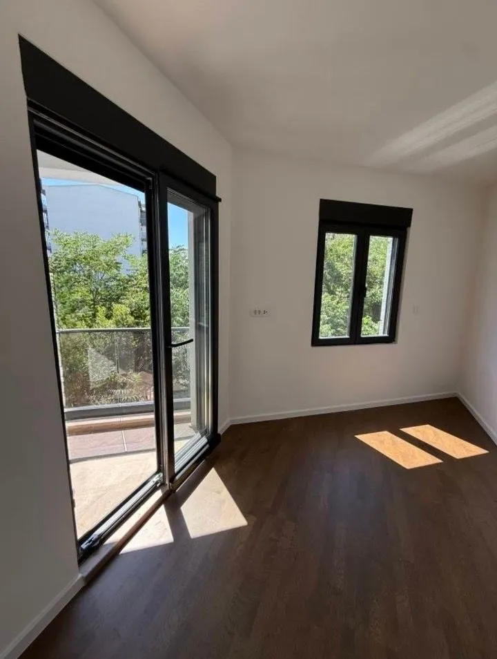 Rent, one bedroom apartment, 41m², Kod Capital Plaze, Podgorica