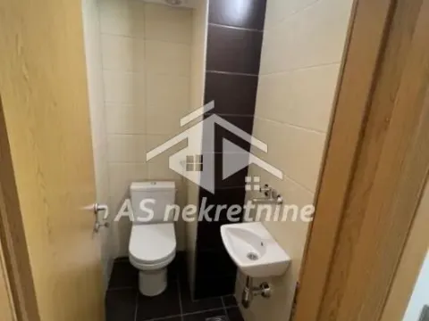 Izdavanje, četvorosoban stan, 100m², Sarajevska, Beograd - image 25