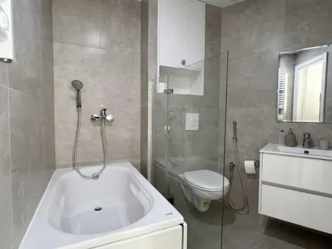 Sale, two bedroom apartment, 55m², Mažina, Tivat - image 3