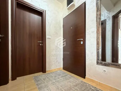 Rent, one bedroom apartment, 43m², Stari Aerodrom, Podgorica - image 14