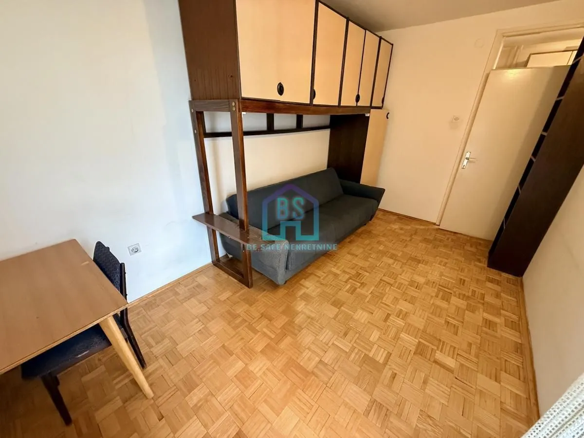 Prodaja, trosoban stan, 74m², Bulevar Oslobodjenja, Novi Sad Sve Podlokacije