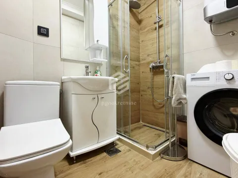 Rent, two bedroom apartment, 65m², Autobuska stanica, Podgorica - image 15