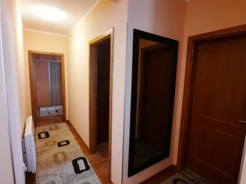 Rent, two bedroom apartment, 70m², Budva, Crna Gora - image 14