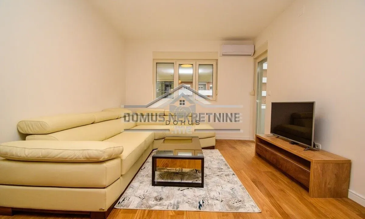 Sale, one bedroom apartment, 49m², Central Point, Podgorica