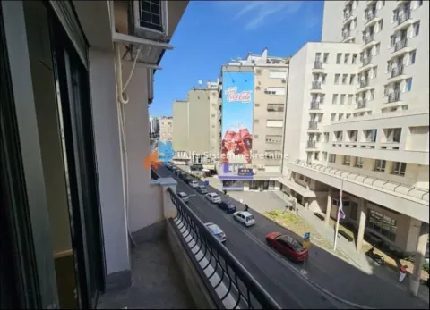 Izdavanje, dvosoban stan, 50m², Savski Venac, Beograd - image 10