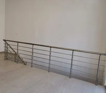 Izdavanje, poslovni prostor, 115m², Blok 9, Podgorica - image 1