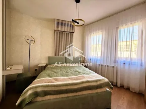 Izdavanje, trosoban stan, 73m², Đeram Pijaca, Beograd - image 9