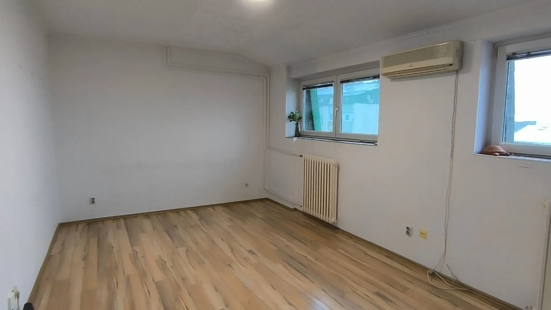 Sale, two bedroom apartment, 53m², Skojevsko Naselje, Beograd