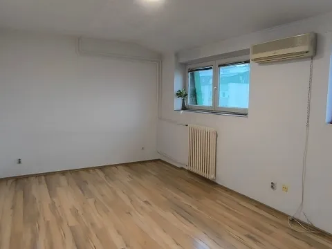 Sale, two bedroom apartment, 53m², Skojevsko Naselje, Beograd - image 4