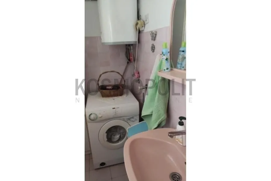 Rent, two bedroom apartment, 50m², Strelište, Pančevo