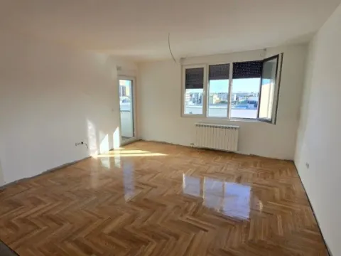 Sale, four bedroom apartment, 95m², Vračar Centar, Vračar Sve Podlokacije