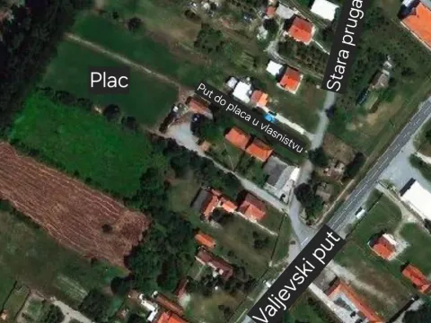 Zemljište in Zvečka