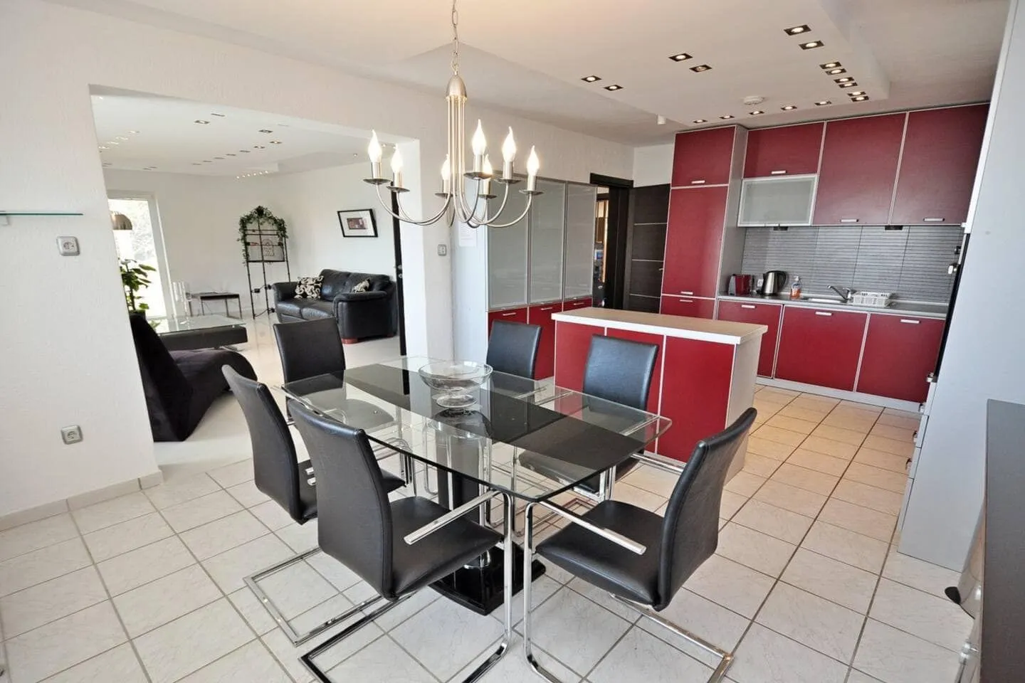 Prodaja, kuća, 350m², Tivat, Crna Gora