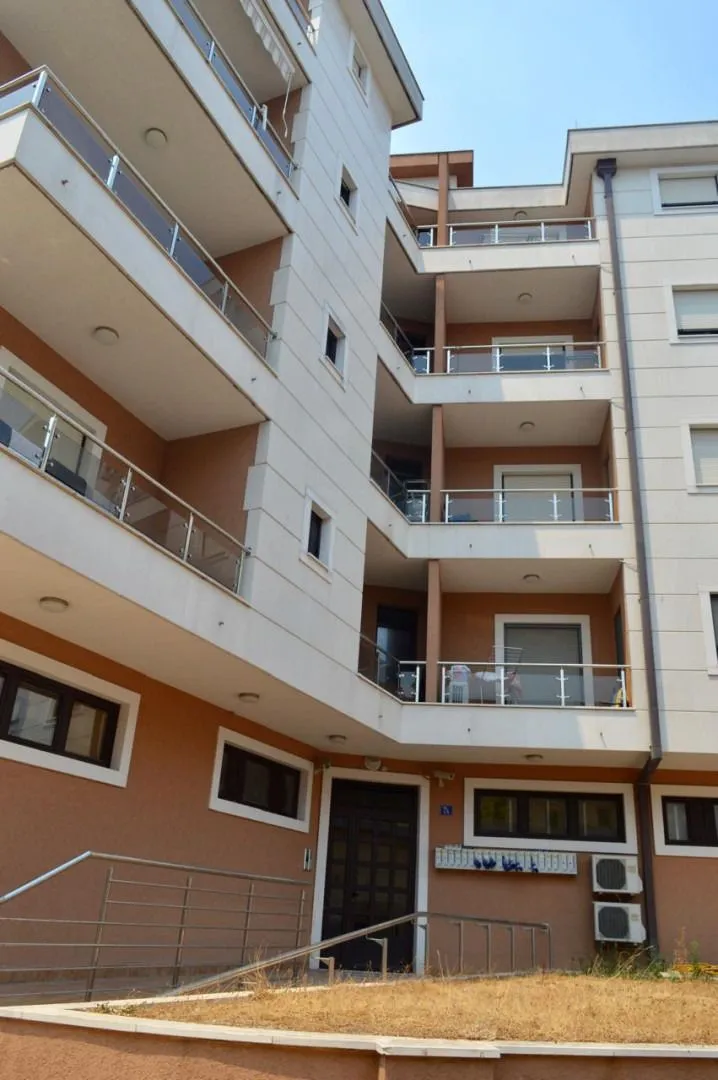 Izdavanje, jednosoban stan, 42m², Porto Montenegro, Tivat
