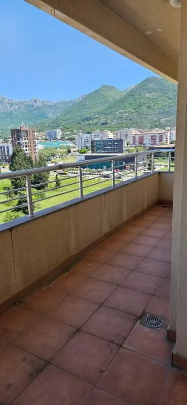 Sale, three bedroom apartment, 82m², Bar, Crna Gora