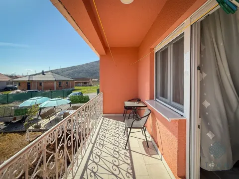 Rent, two bedroom apartment, 105m², Tološi, Podgorica - image 13