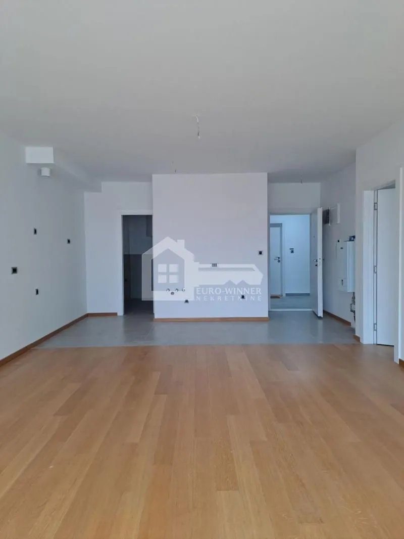 Prodaja, trosoban stan, 92m², Autokomanda, Voždovac Sve Podlokacije
