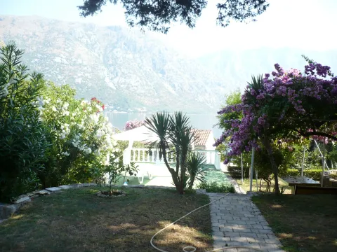 Sale, house, 77m², Donji Stoliv, Kotor - image 7
