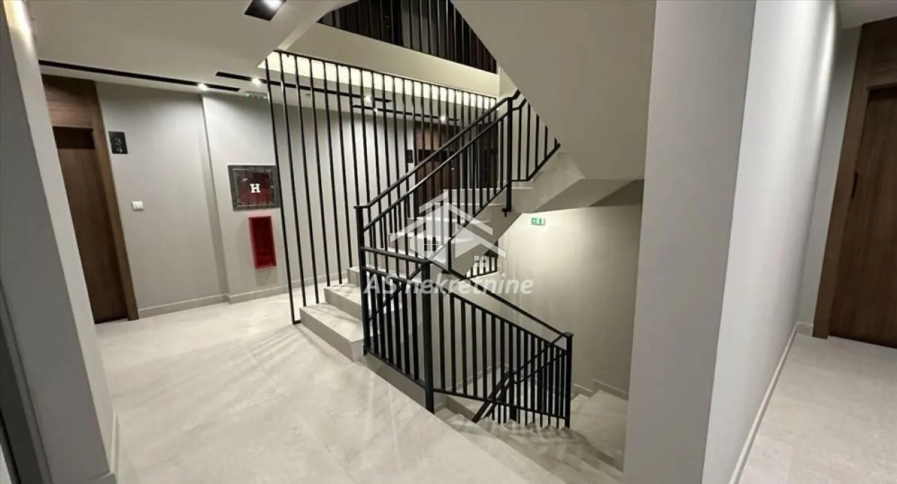 Izdavanje, trosoban stan, 62m², Trošarina, Voždovac Sve Podlokacije