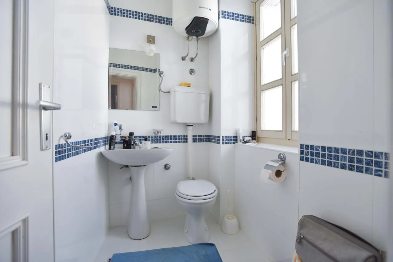 Prodaja, trosoban stan, 86m², Stari Grad, Budva