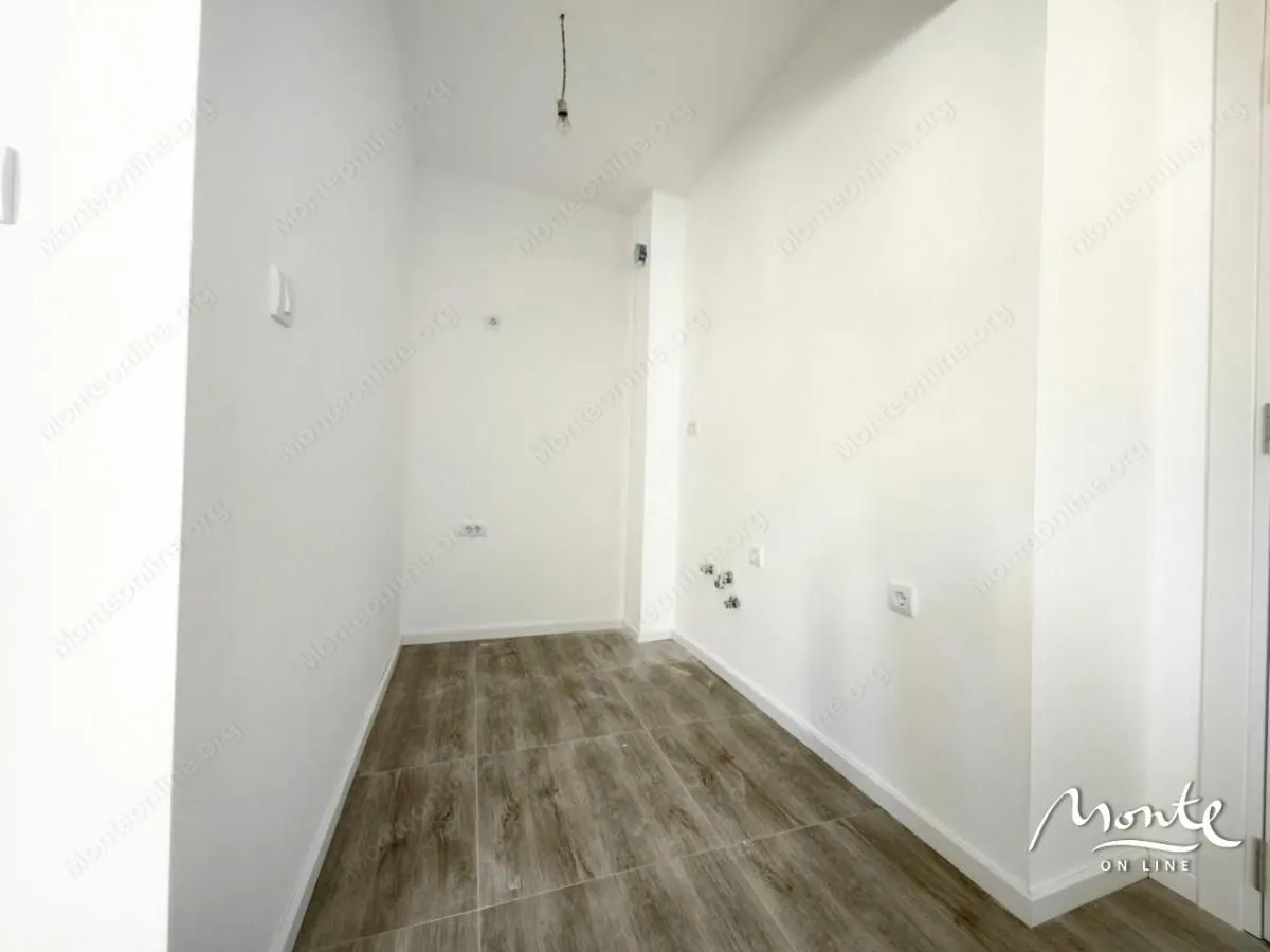 Sale, two bedroom apartment, 60m², Bar, Crna Gora