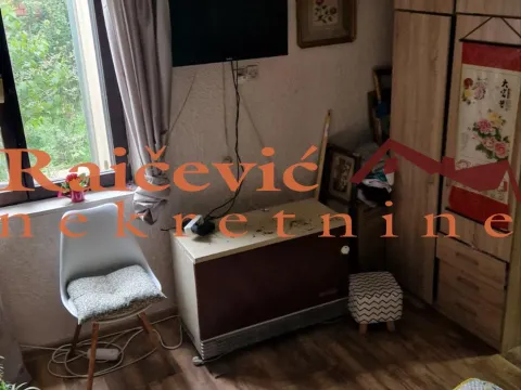 Sale, house, 92m², Voždovac Sve Podlokacije, Beograd - image 2