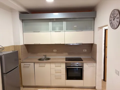 Stan-na-dan, jednosoban stan, 84m², Bonići, Tivat - image 4