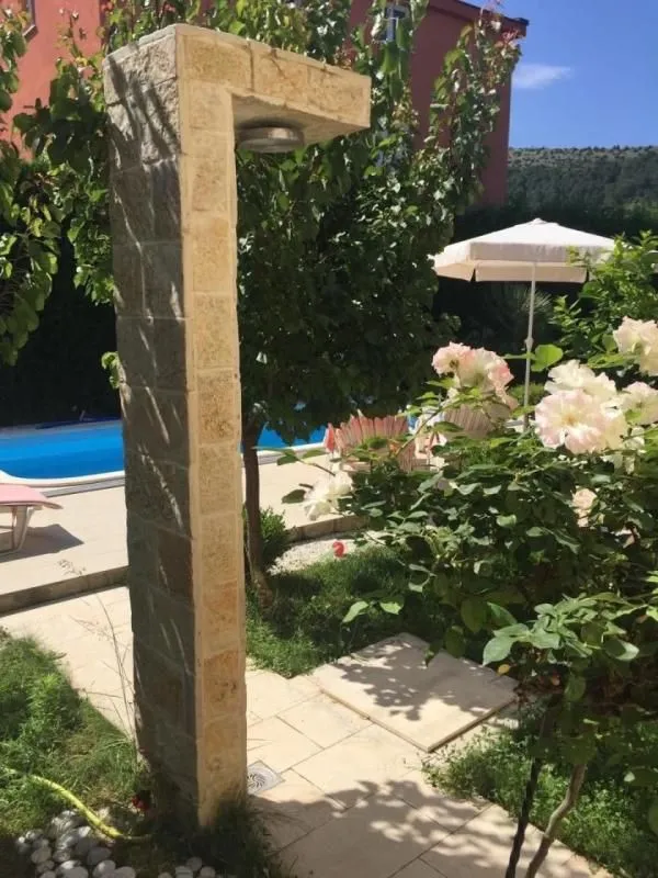 Prodaja, kuća, 180m², Bijelo Polje, Crna Gora