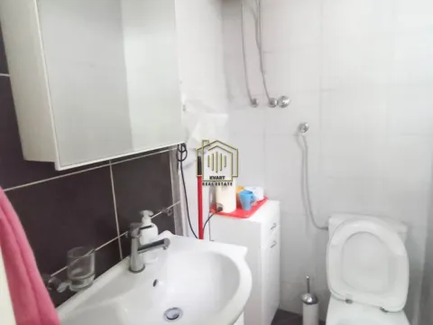 Izdavanje, poslovni prostor, 45m², Dobrota, Kotor - image 3