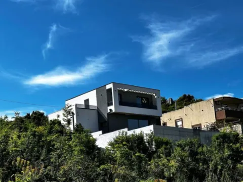 Sale, house, 220m², Bar, Crna Gora - image 2