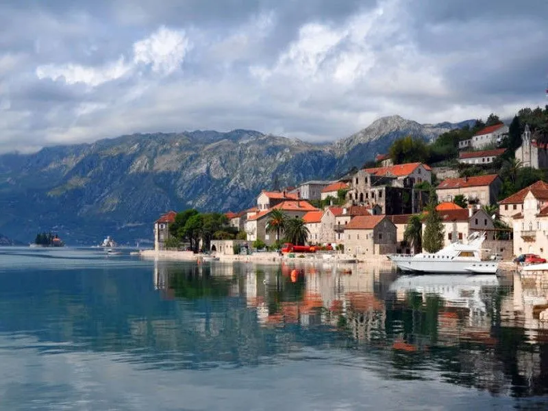 Sale, house, 450m², Prčanj, Kotor